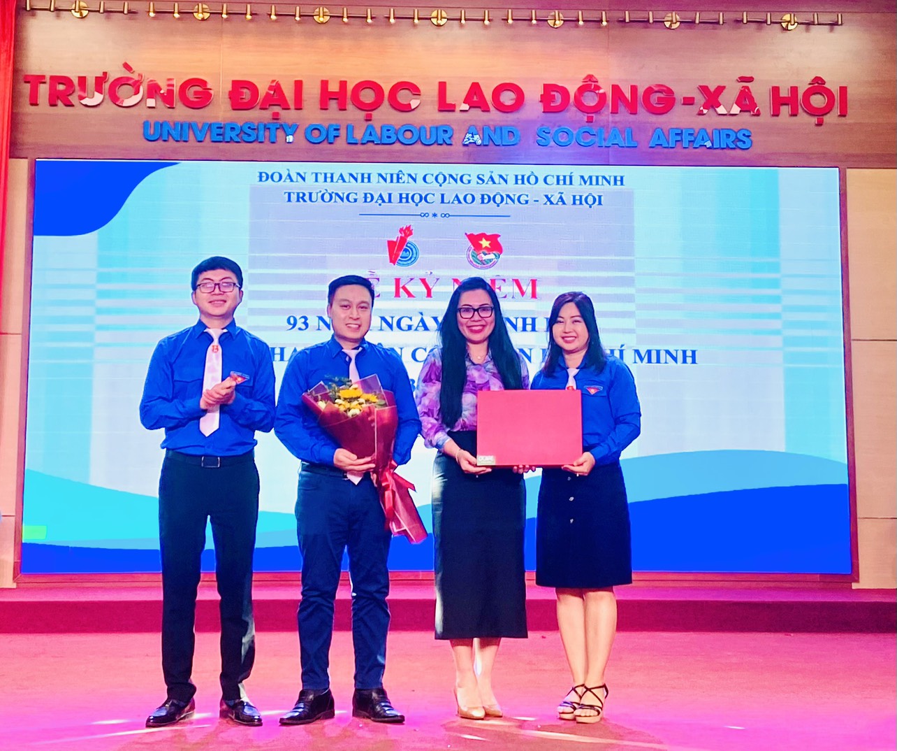 Nha khoa O'Care tham dự lễ kỷ niệm 93 năm thành lập Đoàn TNCS Hồ Chí Minh của trường ĐH Lao động - Xã hội